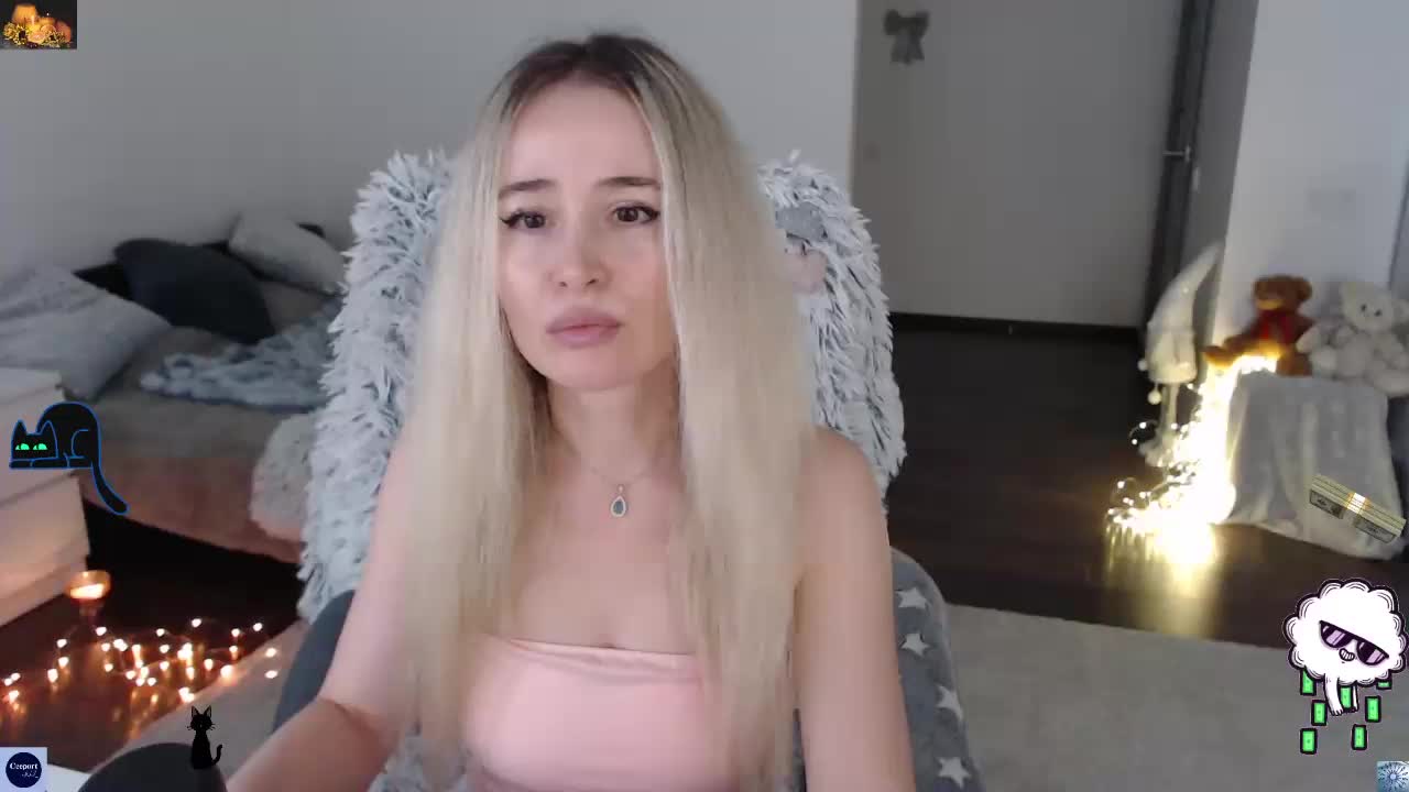 _Xyliganka777_ Live Sex December 14, 2025