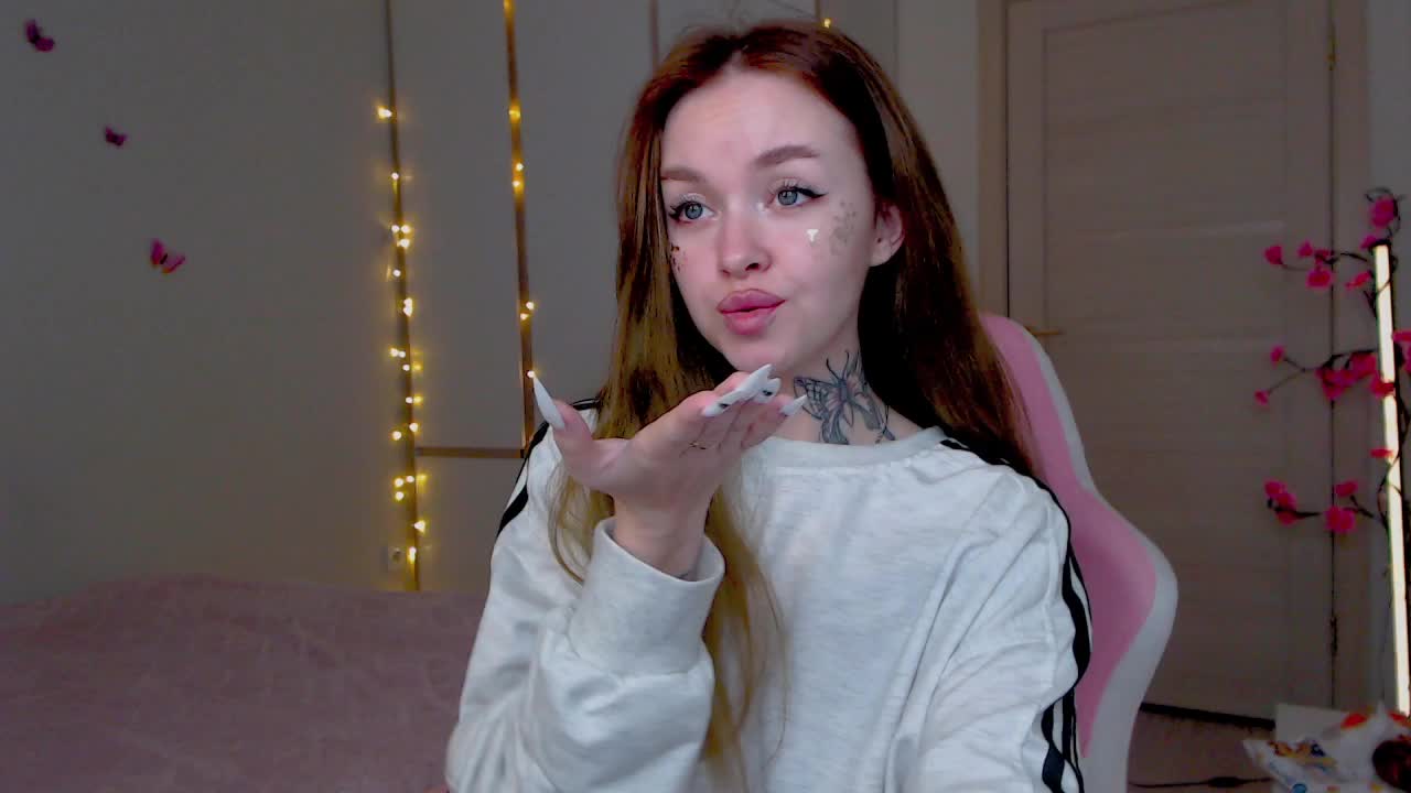 NaughtyMable Live Sex December 18, 2025