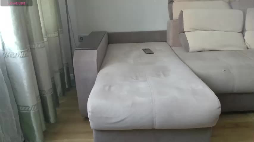 Milaa1998 Live Sex September 5, 2025