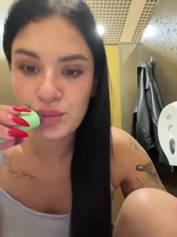 MiraReach Live Sex December 17, 2025