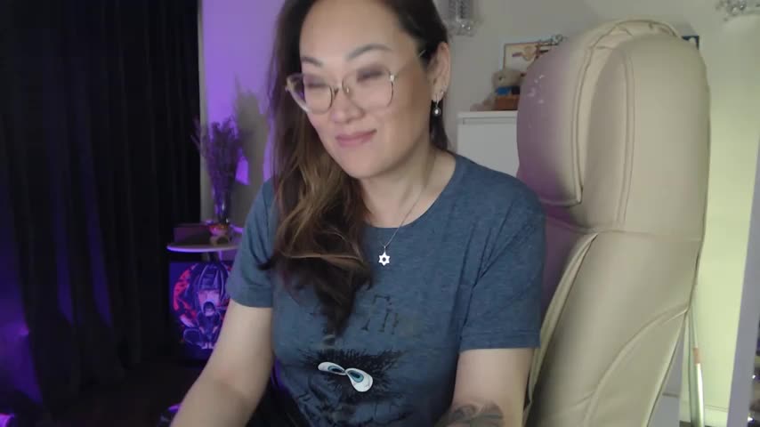 Realia Live Sex December 17, 2025