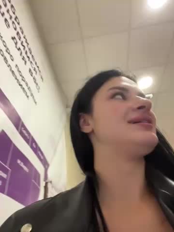 MiraReach Live Sex December 17, 2025