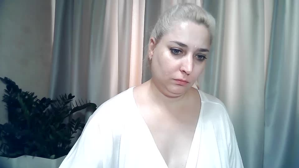 KickaIricka Live Sex December 14, 2025