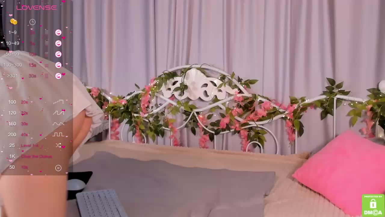 Amelia-skyy Live Sex December 18, 2025