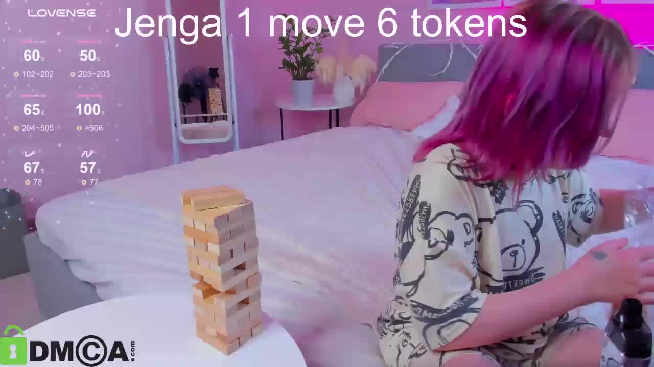 Sara-Moor Live Sex December 17, 2025