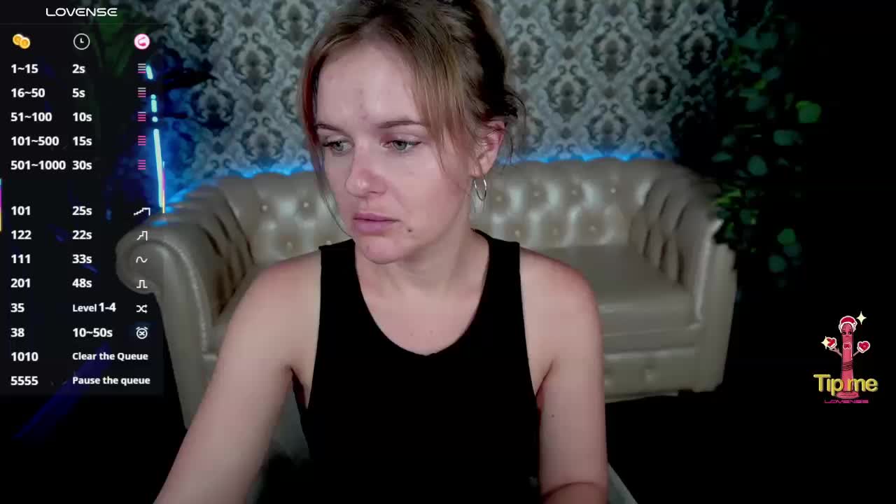 MaribelRiver Live Sex December 17, 2025