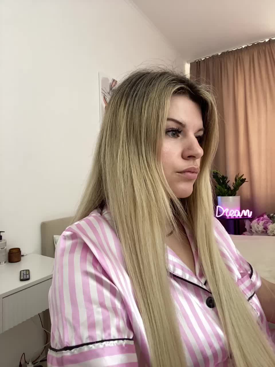 AlexaX7 Live Sex December 13, 2025