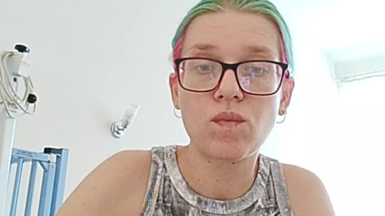 malvinella Live Sex December 18, 2025