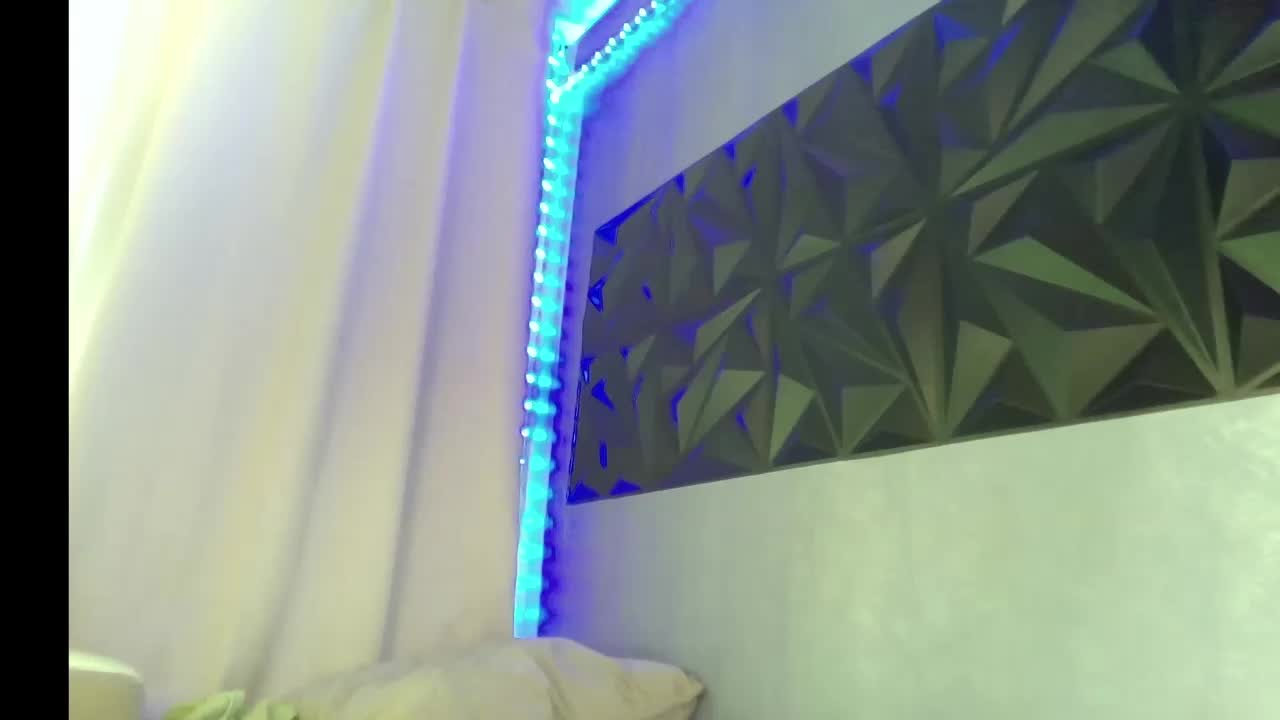 LYALAtop Live Sex December 14, 2025