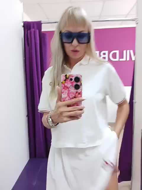 Blondi_Love Live Sex December 18, 2025