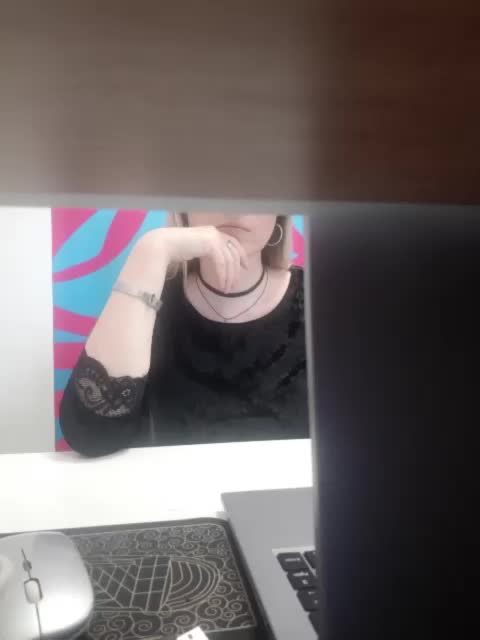 Xo4y-Tpax Live Sex December 14, 2025