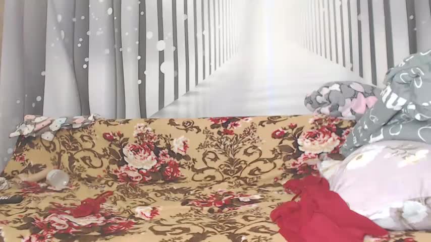 Vika_ Live Sex December 14, 2025