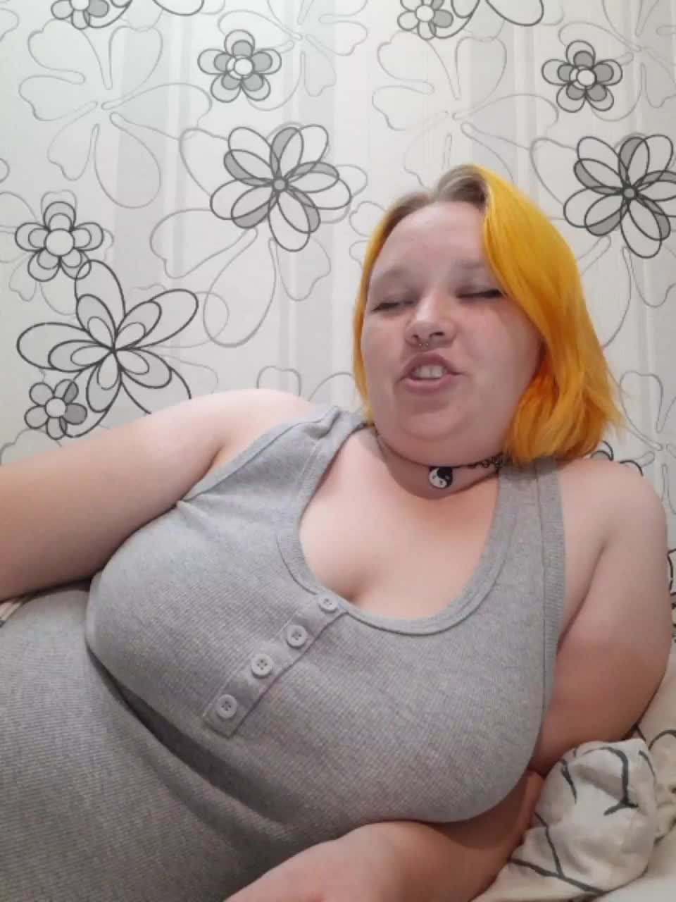 -MeooW- Live Sex December 18, 2025