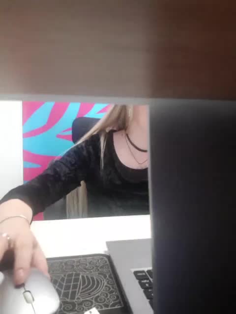 Xo4y-Tpax Live Sex December 14, 2025