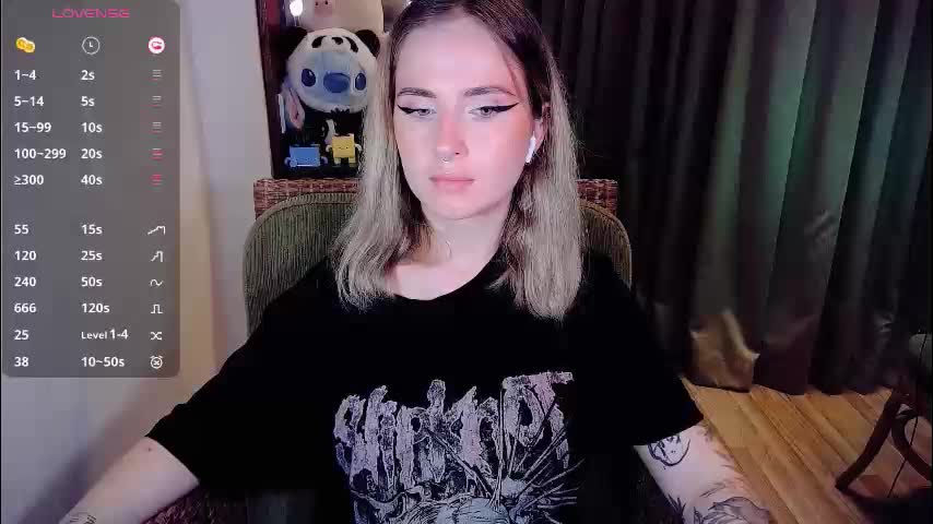 shyfoxxxy Live Sex December 13, 2025