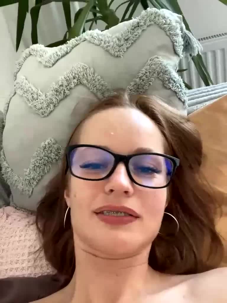 KaterinaFerrari Live Sex December 13, 2025