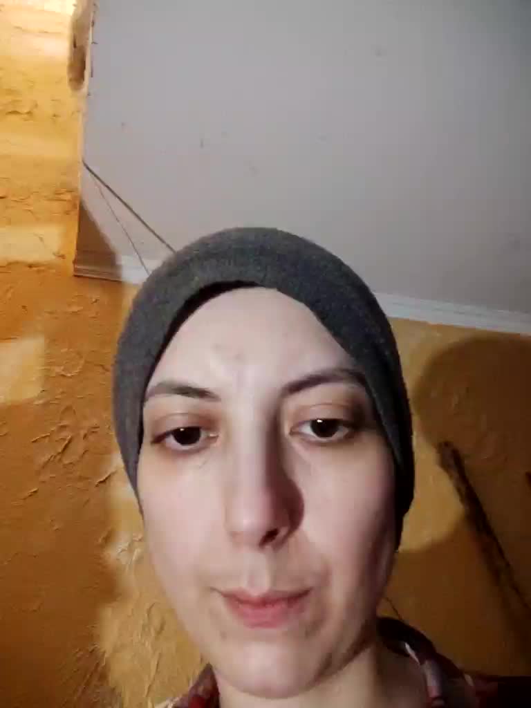 Kira700cams Live Sex December 14, 2025