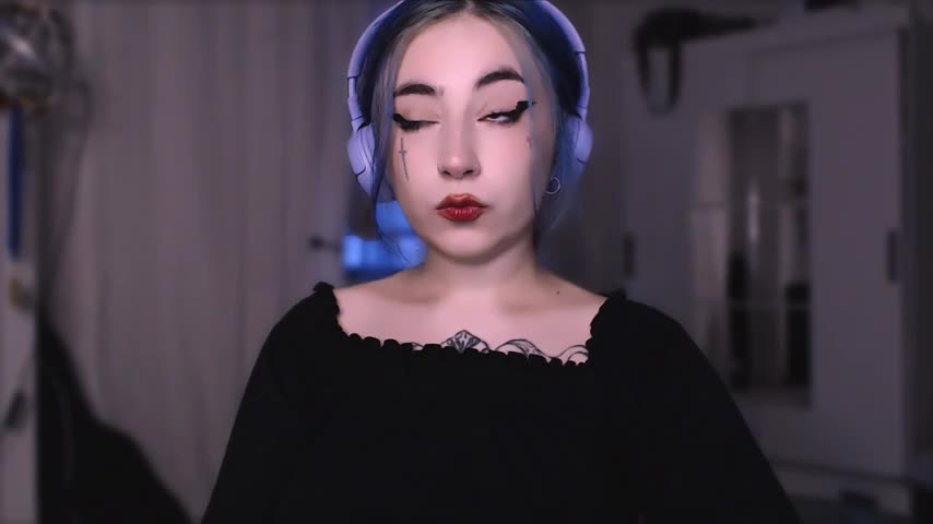 purplewitch Live Sex December 14, 2025