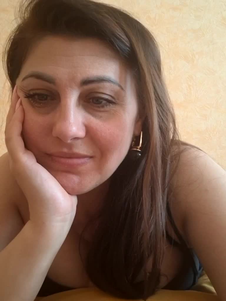 AmyRoses Live Sex December 18, 2025