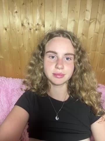 nemesidaM Live Sex December 14, 2025