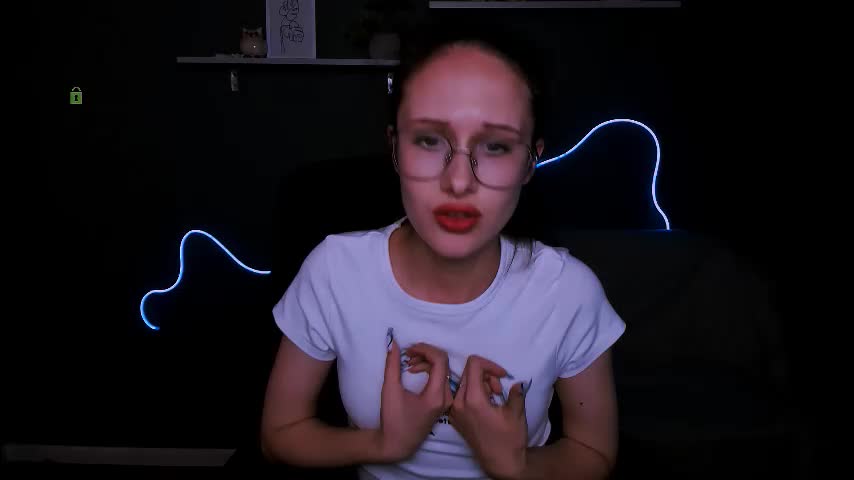mona_cloud Live Sex December 15, 2025