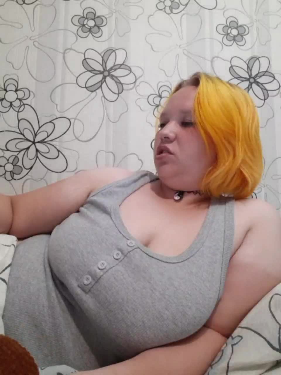 -MeooW- Live Sex December 18, 2025