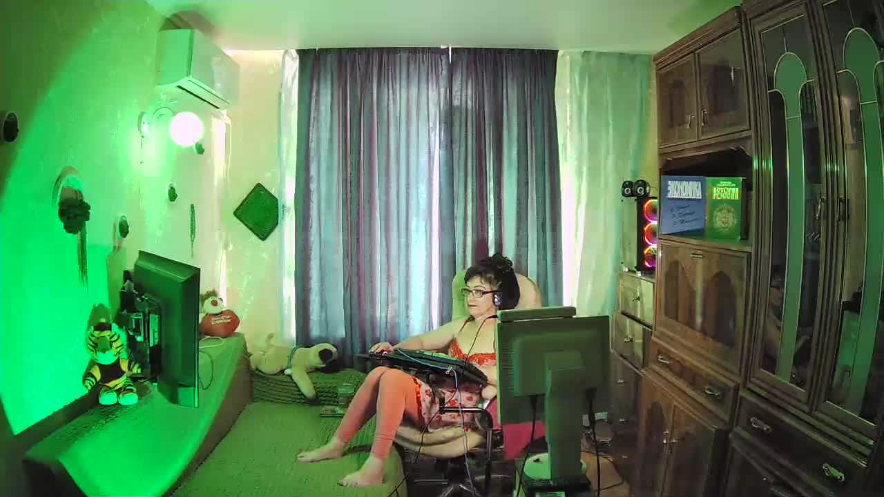 Infodar Live Sex December 19, 2025