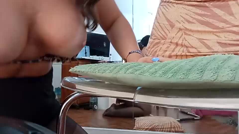 julianejae Live Sex December 18, 2025