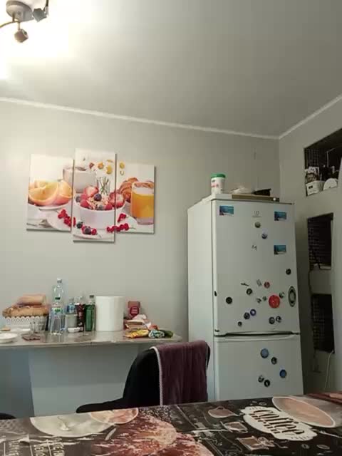 _Karolina_02 Live Sex December 13, 2025