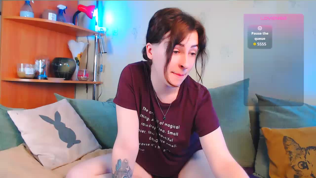 Caroline1995 Live Sex December 17, 2025