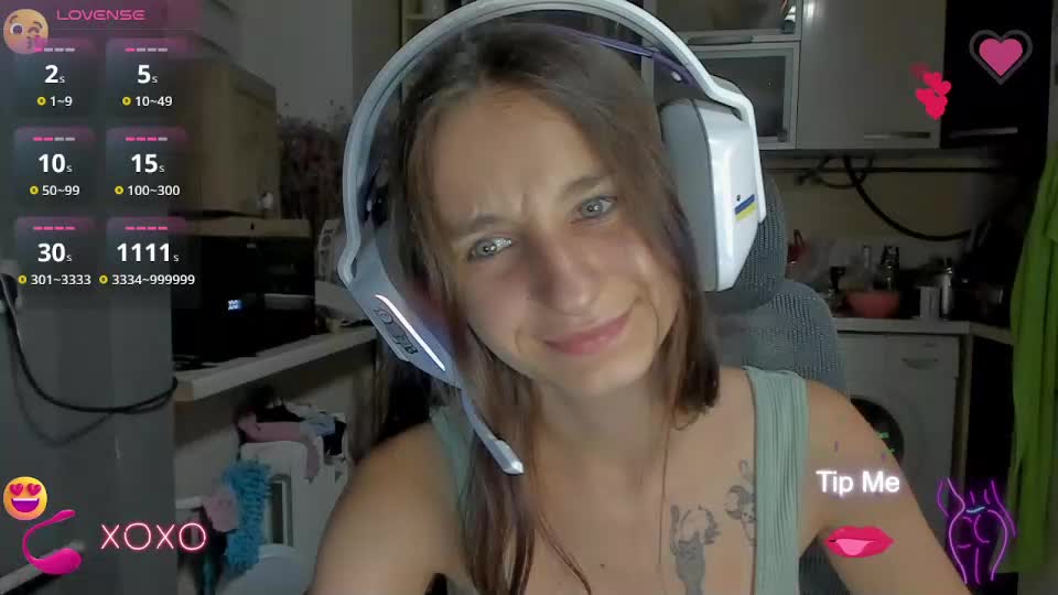 _nika_kik Live Sex December 15, 2025