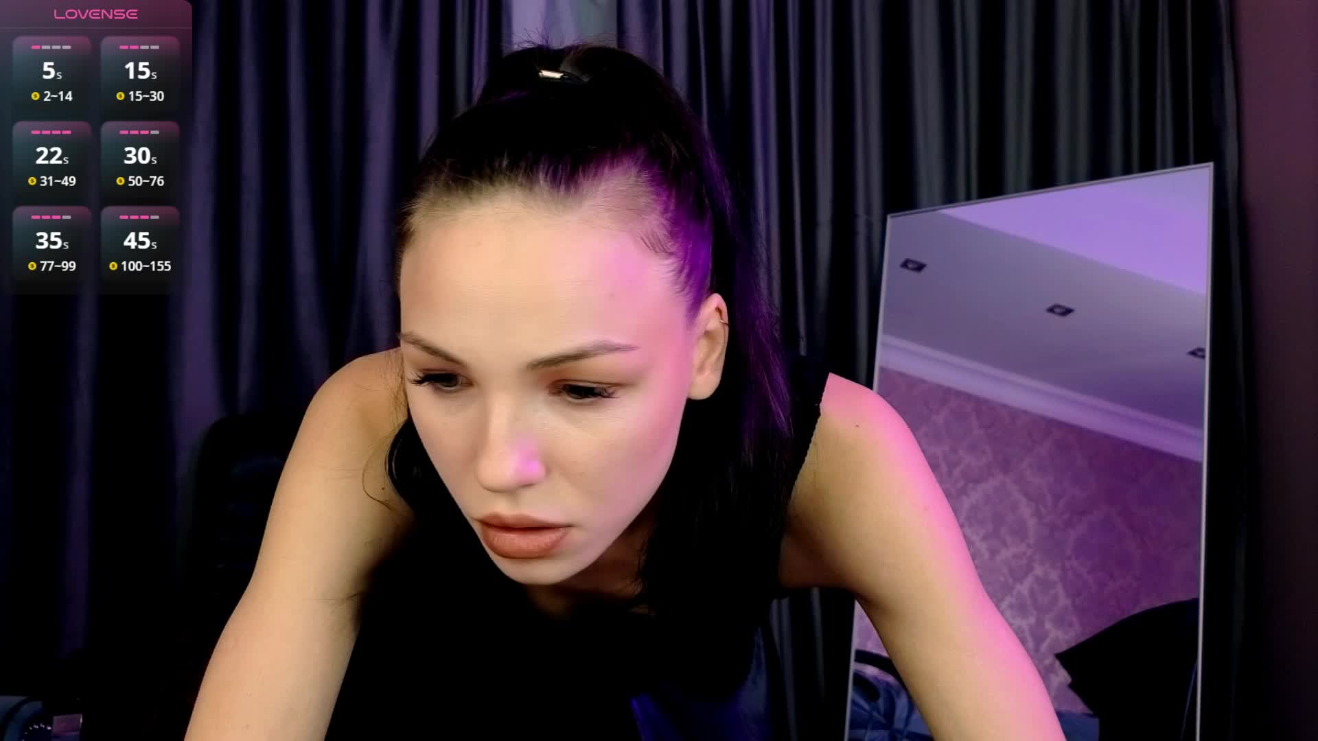 EmilyLuxxxury Live Sex December 13, 2025