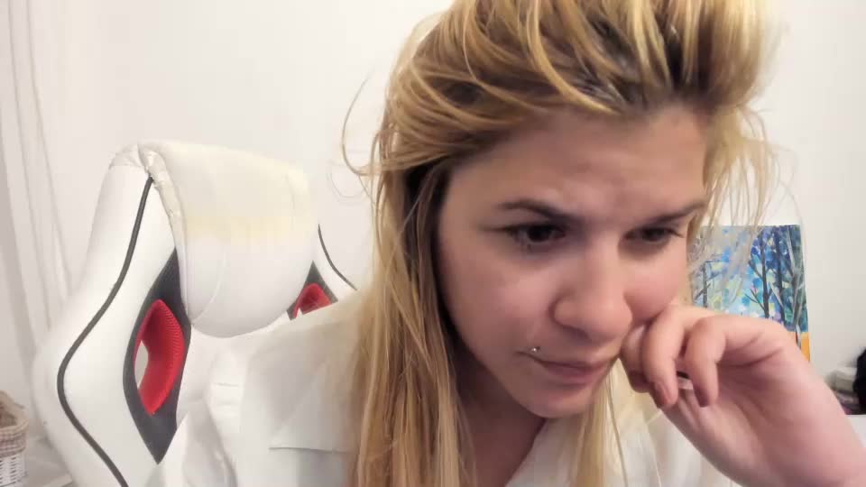 artsyandcraftsy_ Live Sex December 14, 2025