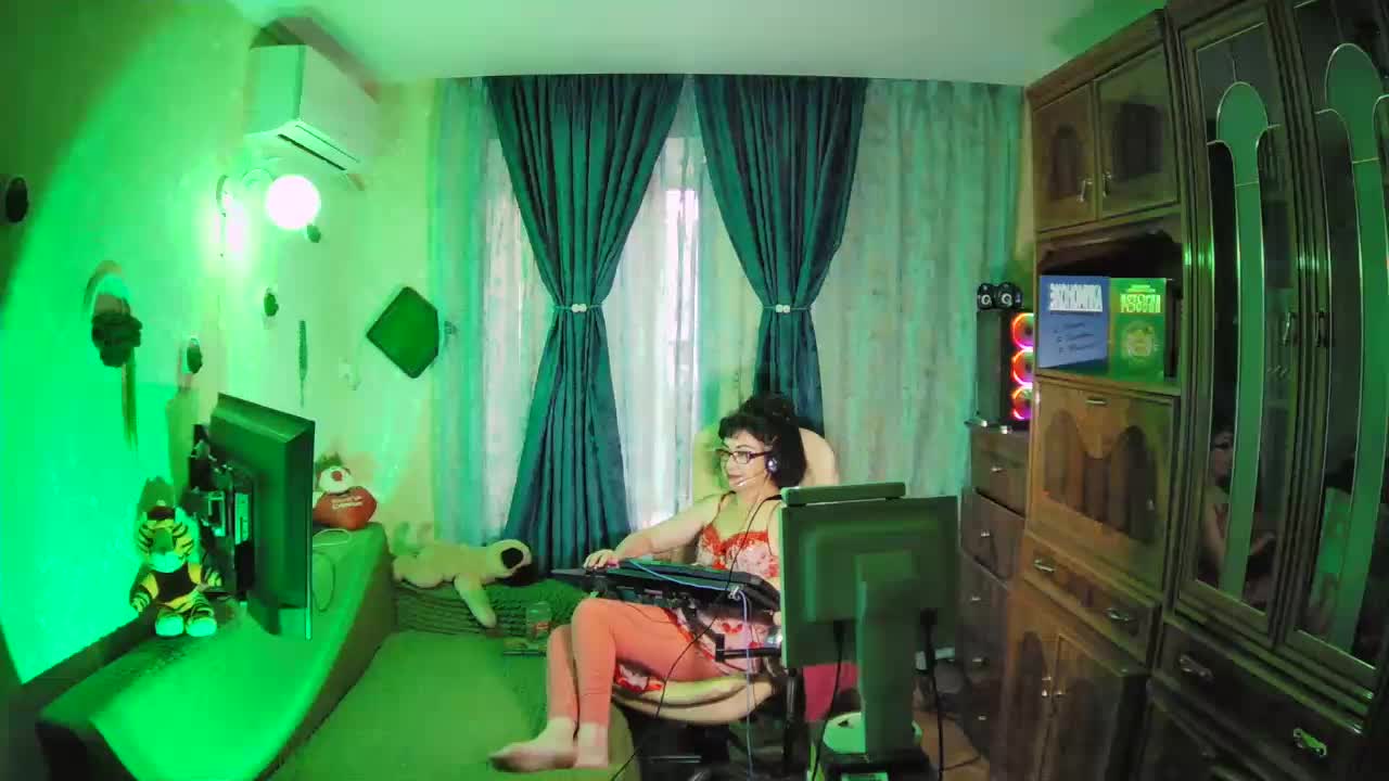 Infodar Live Sex December 19, 2025