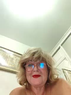 KarinkaSweet Live Sex December 14, 2025