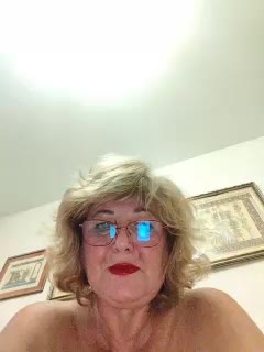 KarinkaSweet Live Sex December 14, 2025