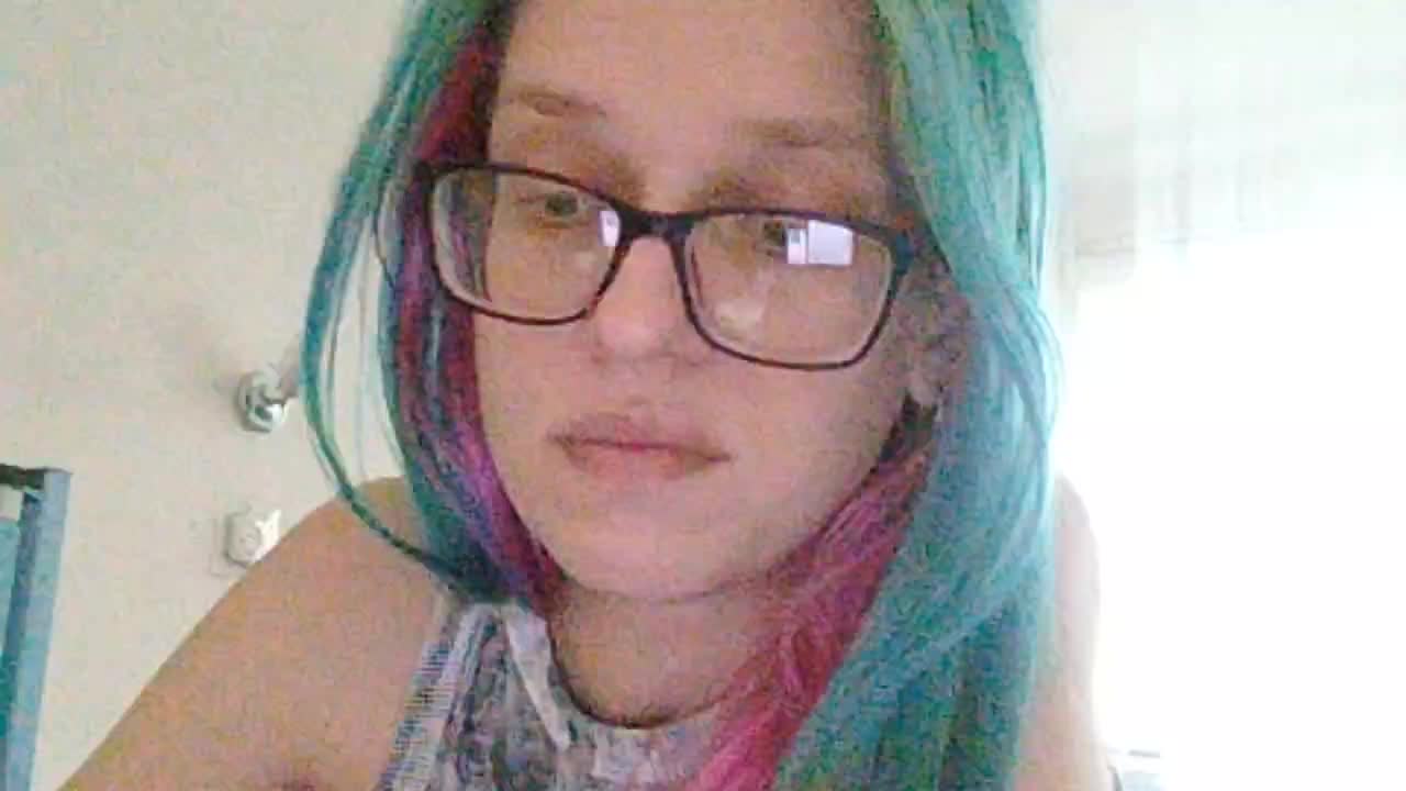 malvinella Live Sex December 18, 2025