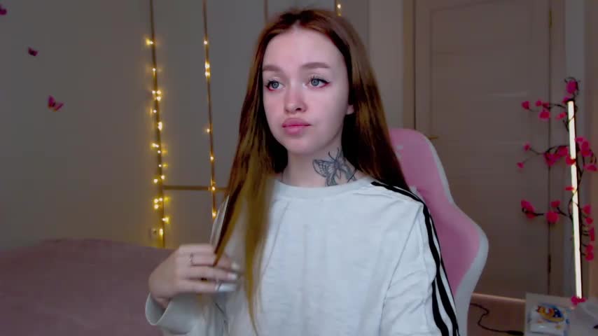 Naughty_Mable Live Sex December 17, 2025