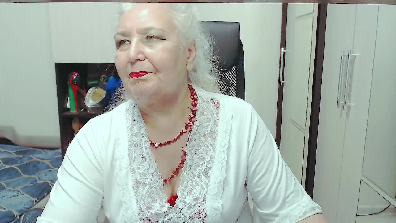 GrannyWants Live Sex December 17, 2025