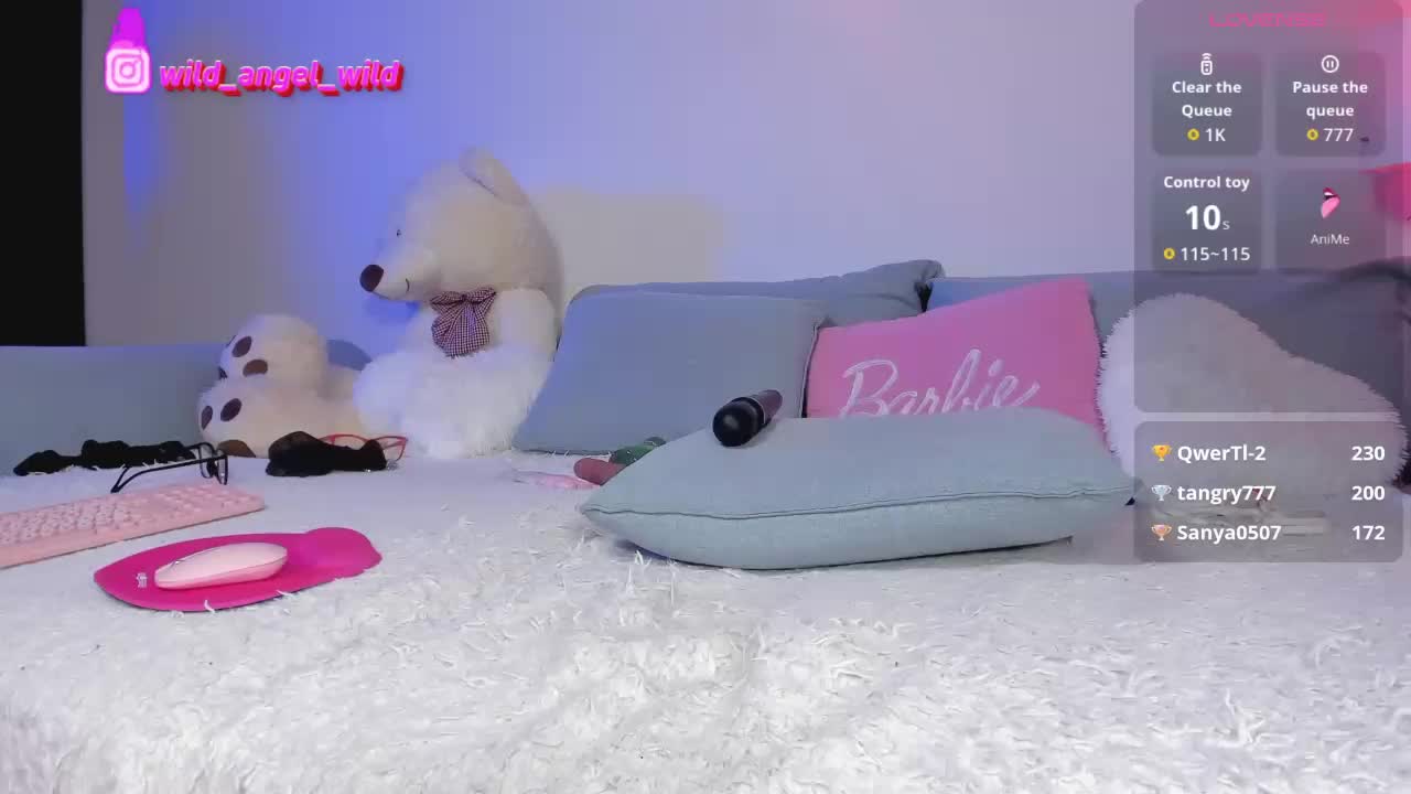 WILD-ANGEL777 Live Sex December 17, 2025