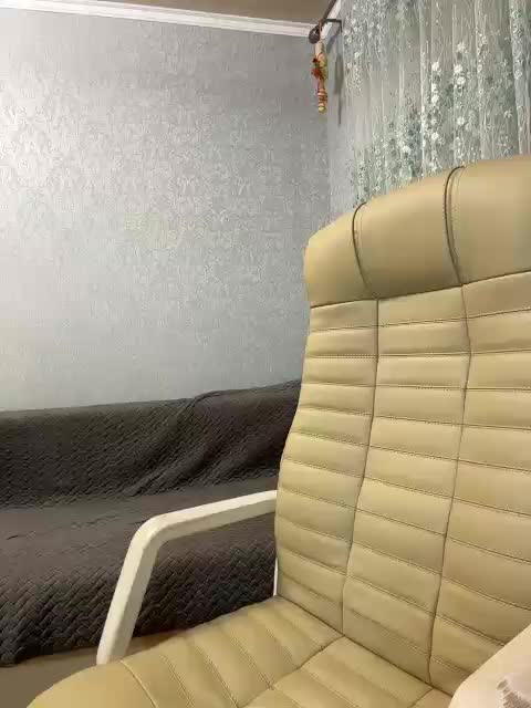 KitFox Live Sex December 14, 2025