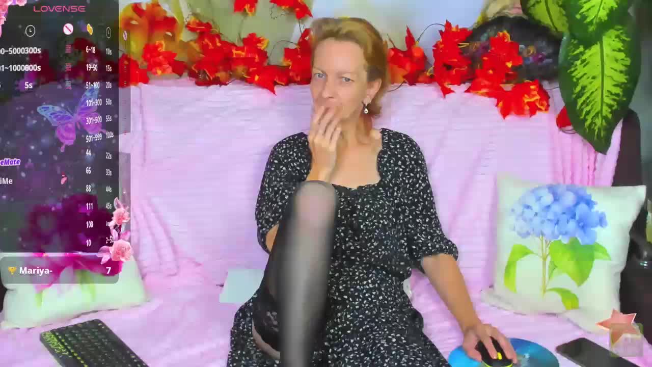 SelinaMoore Live Sex December 17, 2025