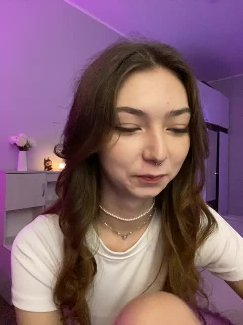 ShyAlya Live Sex December 17, 2025