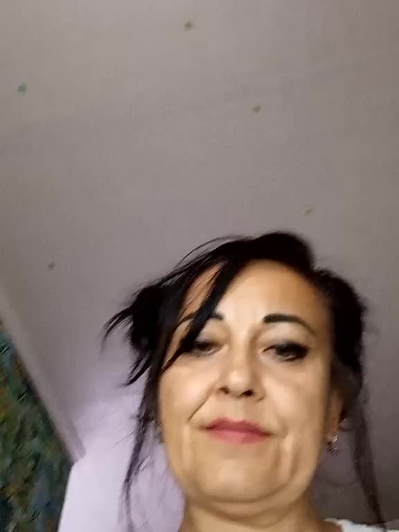 Lina-a-13 Live Sex December 14, 2025