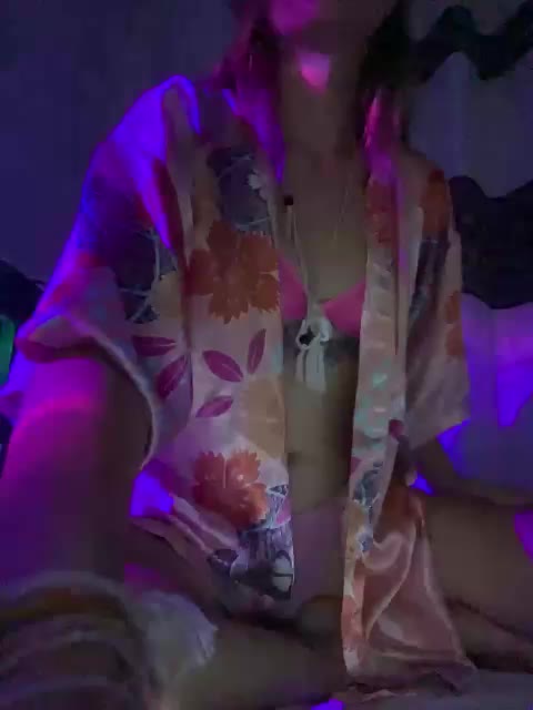 KinaMoonLove Live Sex December 17, 2025