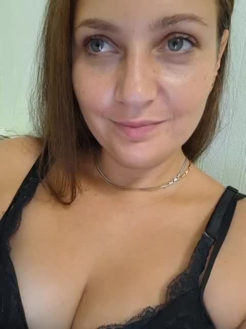 MiLAshKaA Live Sex December 17, 2025