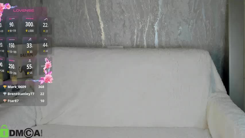 Niktoria_Shy Live Sex December 17, 2025