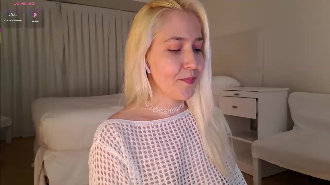Bella_Byers Live Sex December 14, 2025