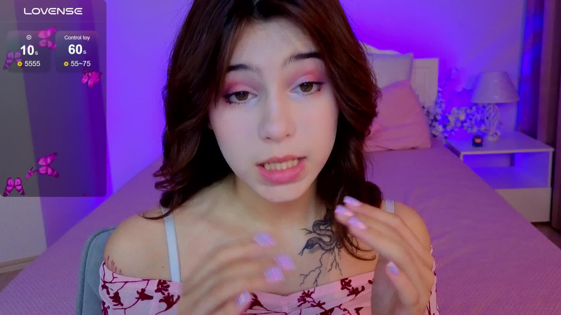 CoralineJones Live Sex December 19, 2025