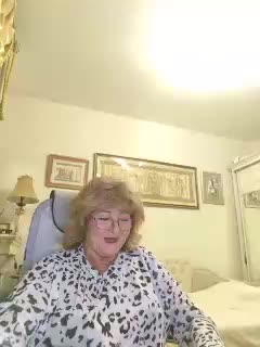 KarinkaSweet Live Sex December 14, 2025